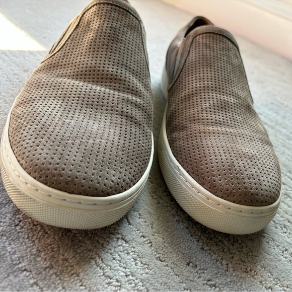Men’s Vince Slip On Sneaker size 12 EU 45 - Picture 4 of 10